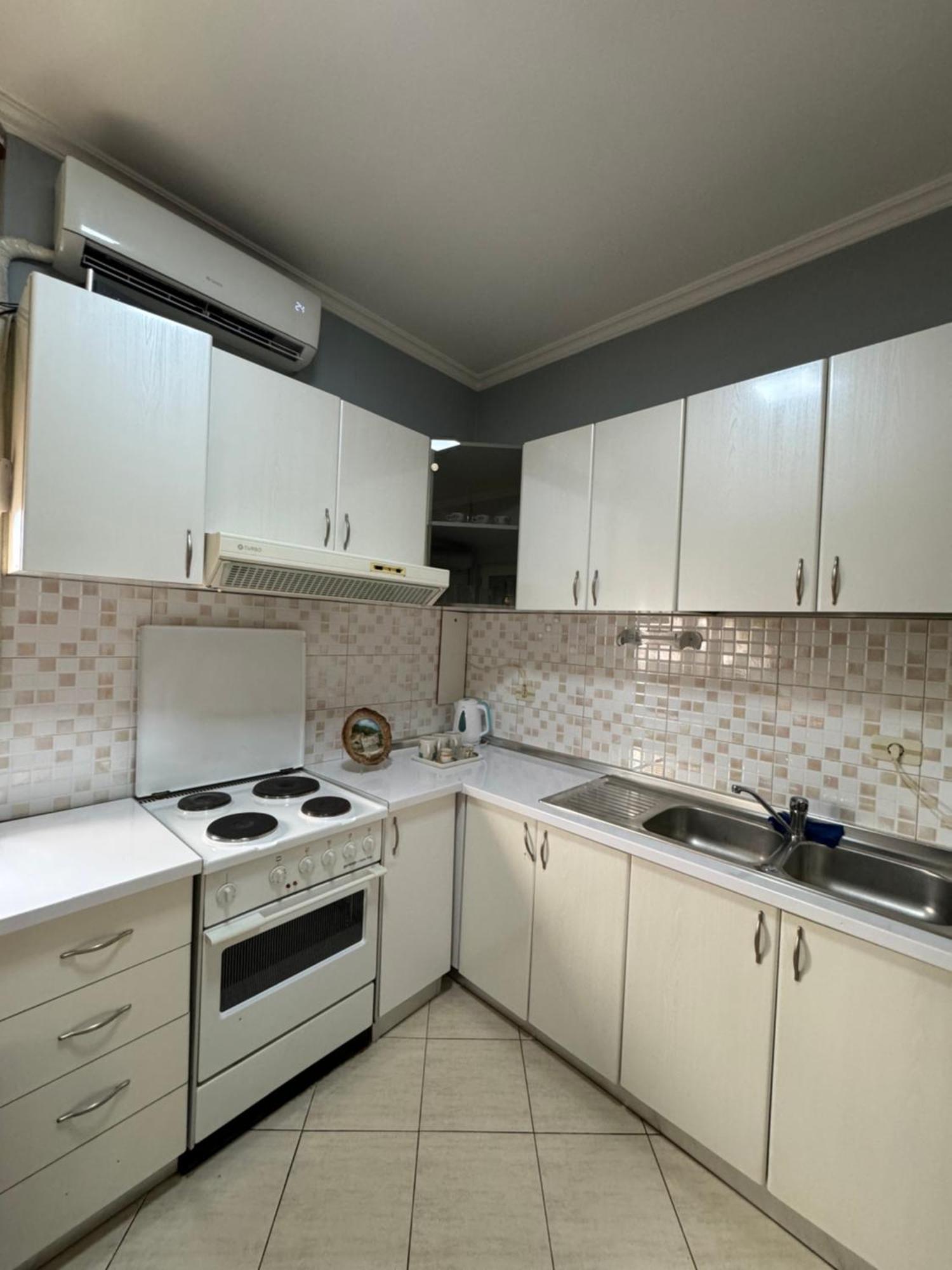 Mirela'S Apartment City Center ติรานา ภายนอก รูปภาพ