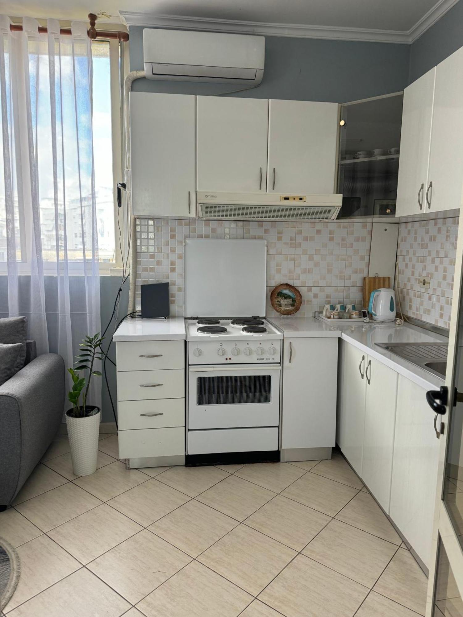 Mirela'S Apartment City Center ติรานา ภายนอก รูปภาพ